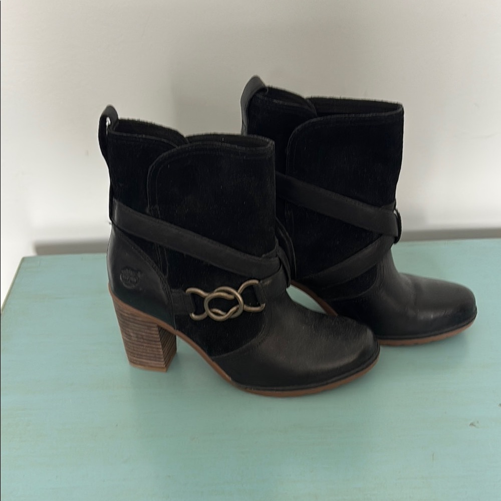 New Timberland Women's Black suede and Leather Ankle Boots